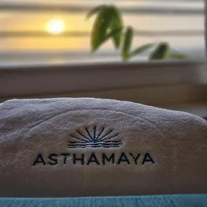 Bed & Breakfast Asthamaya